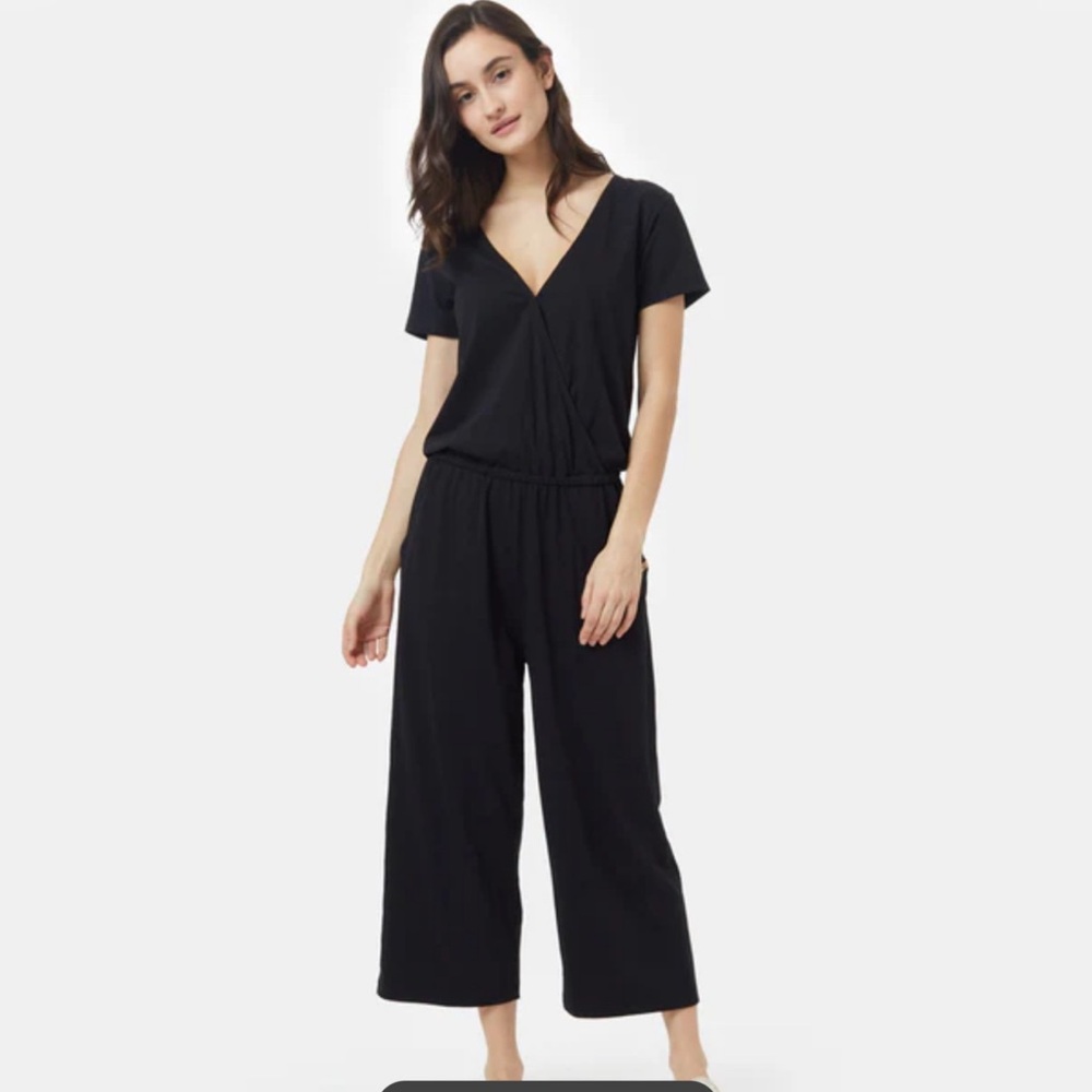 10 Tree Blakely Short Sleeve Jumpsuit, black - size S